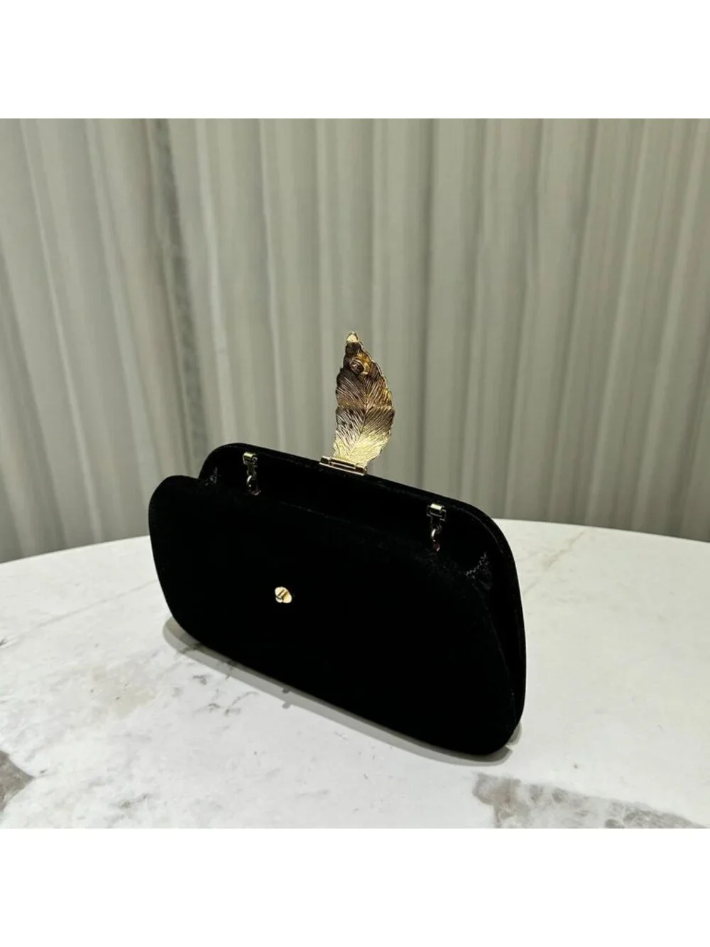 👜Women's Black Banquet Bag Dinner Elegant Clutch With Metallic Leaves Clasp